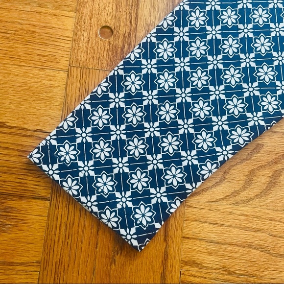 NWT Draper James Honeycomb Nassau Navy Ponte Floral Dress L - Picture 13 of 16